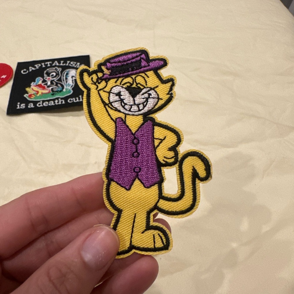 Unknown Brand Yellow & Purple Cat Embroidered Patch